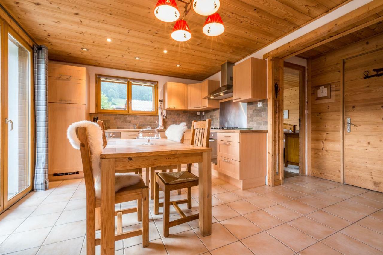 Appartement Midi Romand Proche Morzine Essert-Romand Bagian luar foto